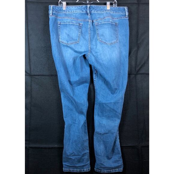 Torrid Womens Jeans Blue Denim Mid Rise Straight Leg Stretch 18R - Picture 7 of 9
